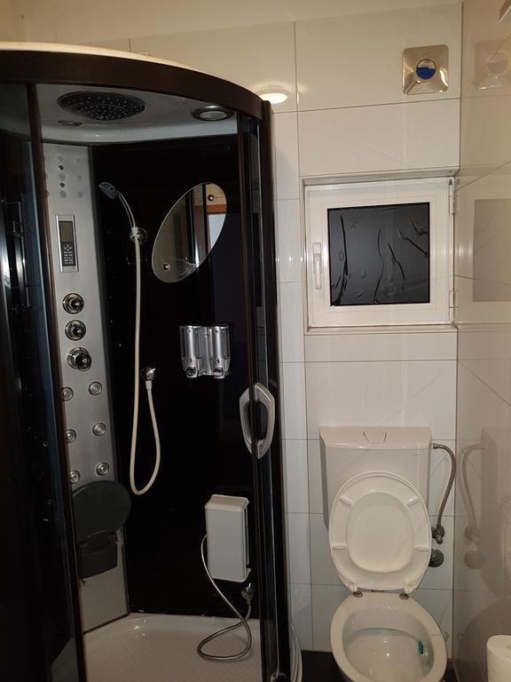 Apartman 4 Kilometar To City Centar Split Kültér fotó