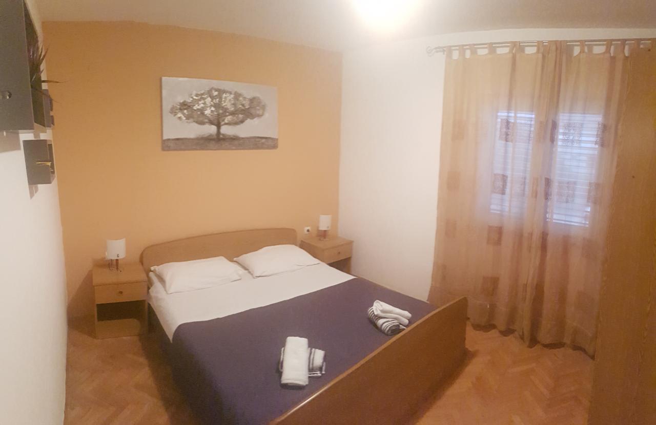 Apartman 4 Kilometar To City Centar Split Kültér fotó
