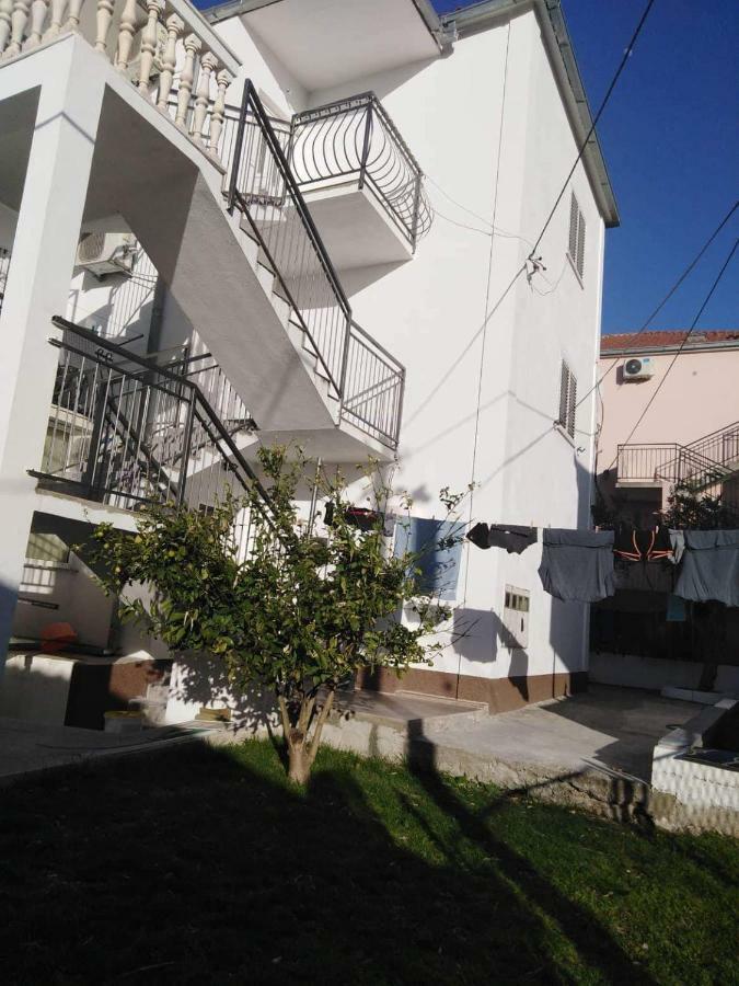 Apartman 4 Kilometar To City Centar Split Kültér fotó